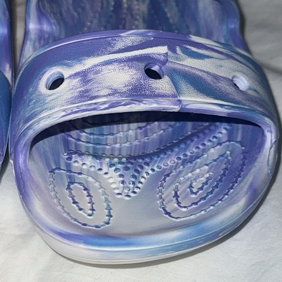 Crocs Marbled Sandal Size 7 W 5 M Pristine - Picture 16 of 16